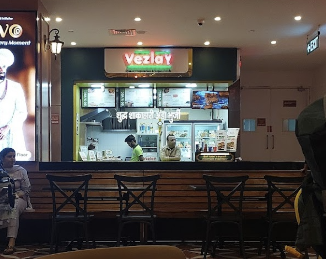 The supposed pure-veg restaurant that also said 'Anda-Bhurji' and made terrible food for S.J.